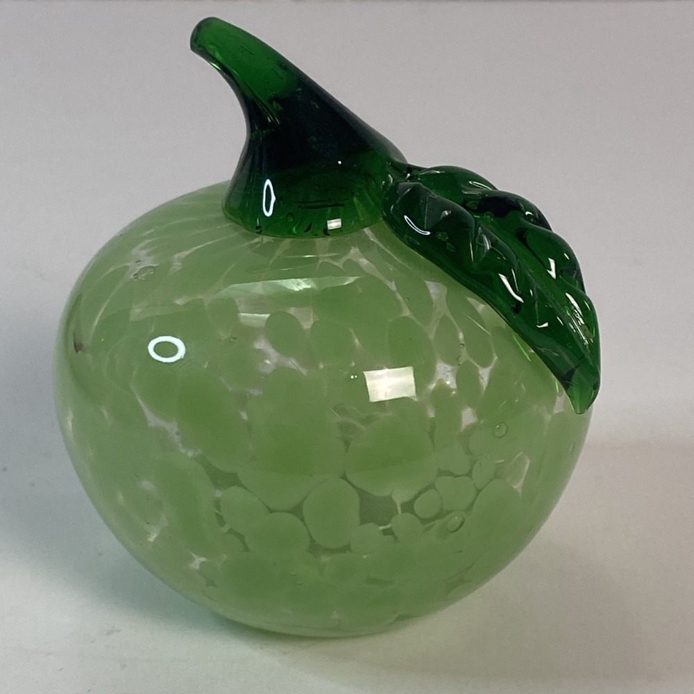 Studio Art Glass Hand Blown Mottled Green Apple Paperweight Kitchen Home Decor